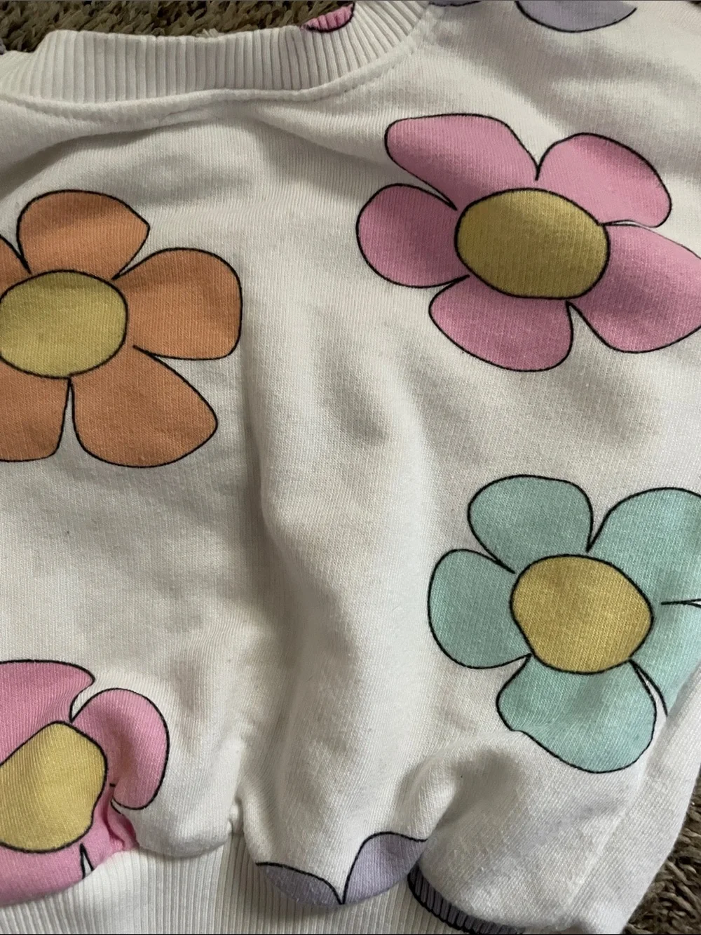 Jessica Simpson White Sweatshirt with Pastel Floral Print and Jeans Skort Set